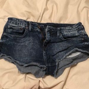 h&m shorts!!